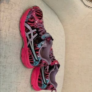 Girls Asics shoes